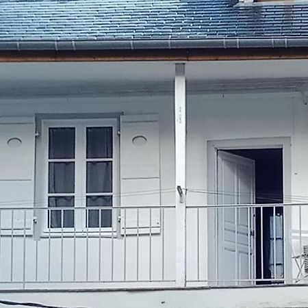 Appartement Centre Ville Avec Balcon -Terrasse Prive Tulle Exteriör bild